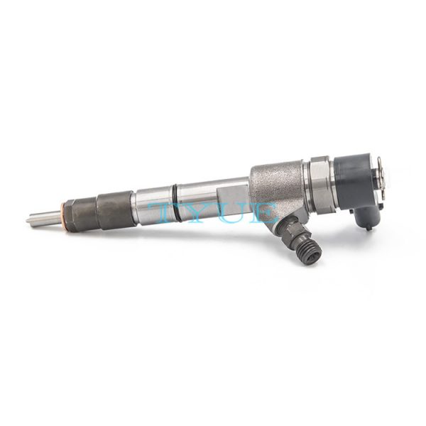 High Quality Diesel Injector 0445110493  Common Rail Disesl Injector 0445110493