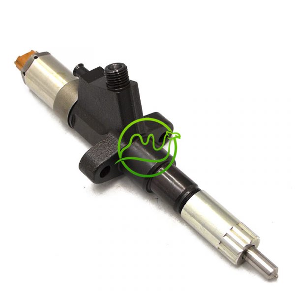 Engine Diesel Fuel Injector 095000-0222 FOR 6SD1 DIESEL 1-15300347-3 1153003473