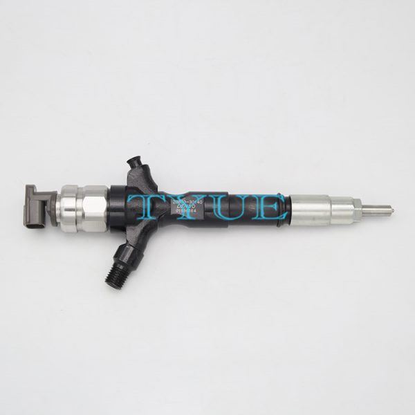 Engine Diesel Fuel Injector 23670-30310 23670-30300 2367030300